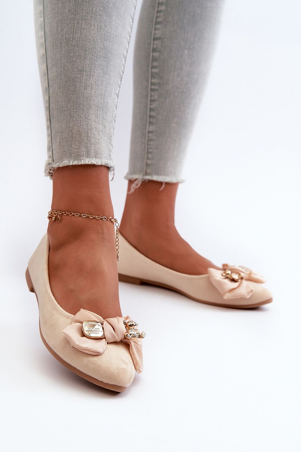 Ballerina\'s model 198585 Step in style