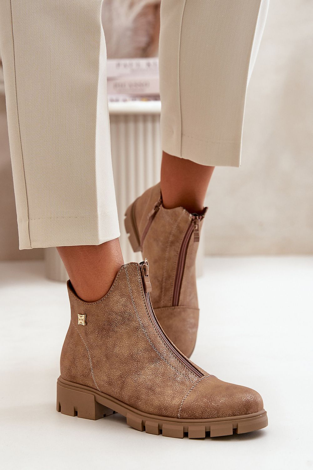 Laarsjes model 199308 Step in style