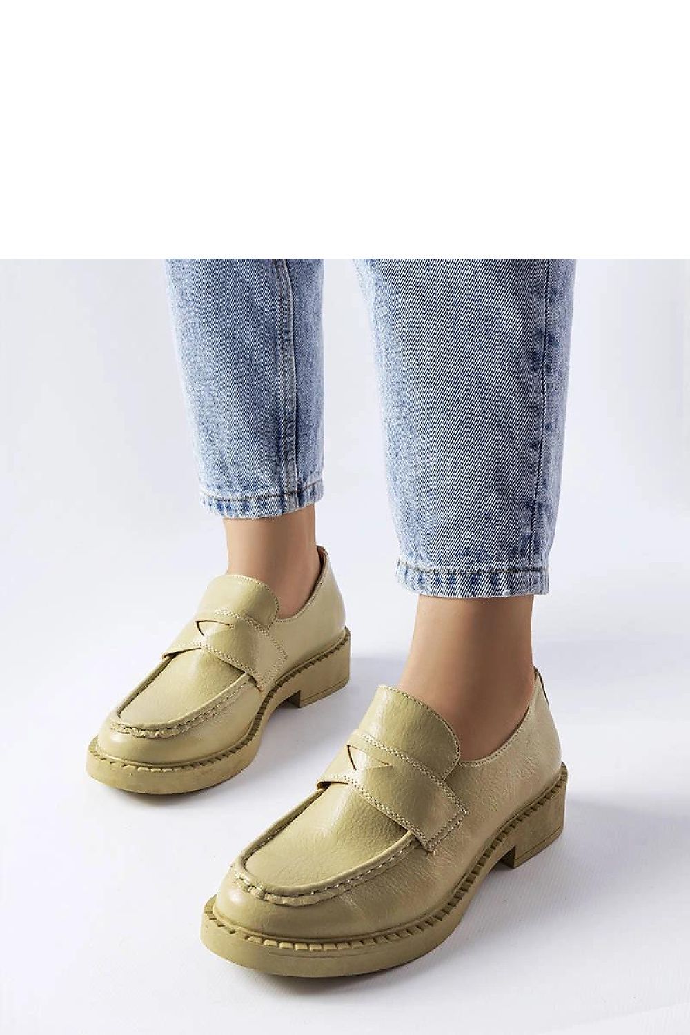 Moccassins model 207910 Solea