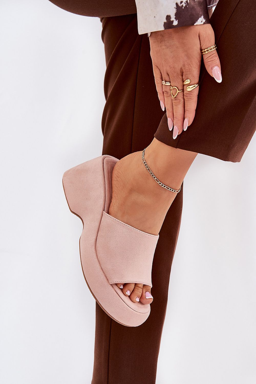 slippers model 210173 Step in style