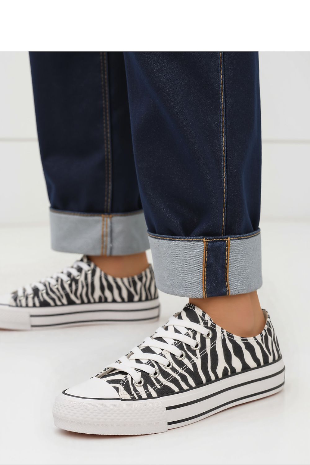 sportschoenen model 210202 Inello