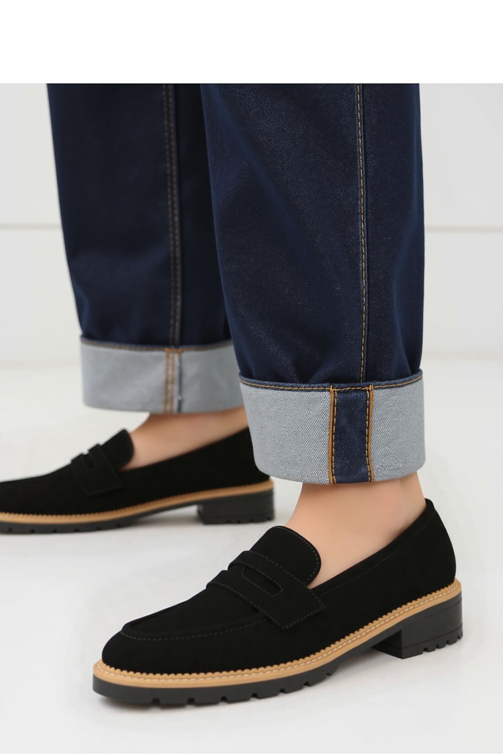 Moccassins model 210205 Inello