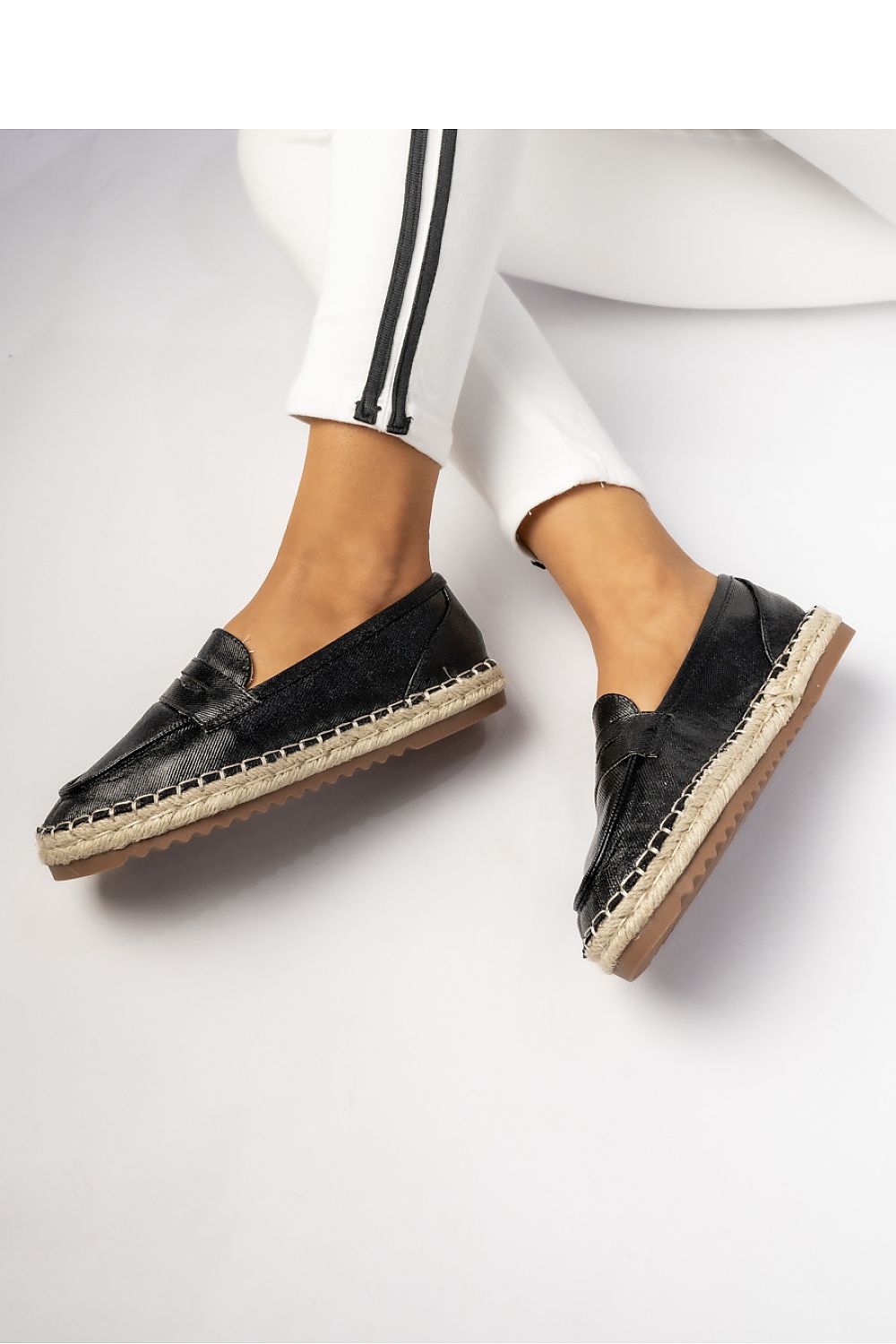 Moccassins model 210613 Inello