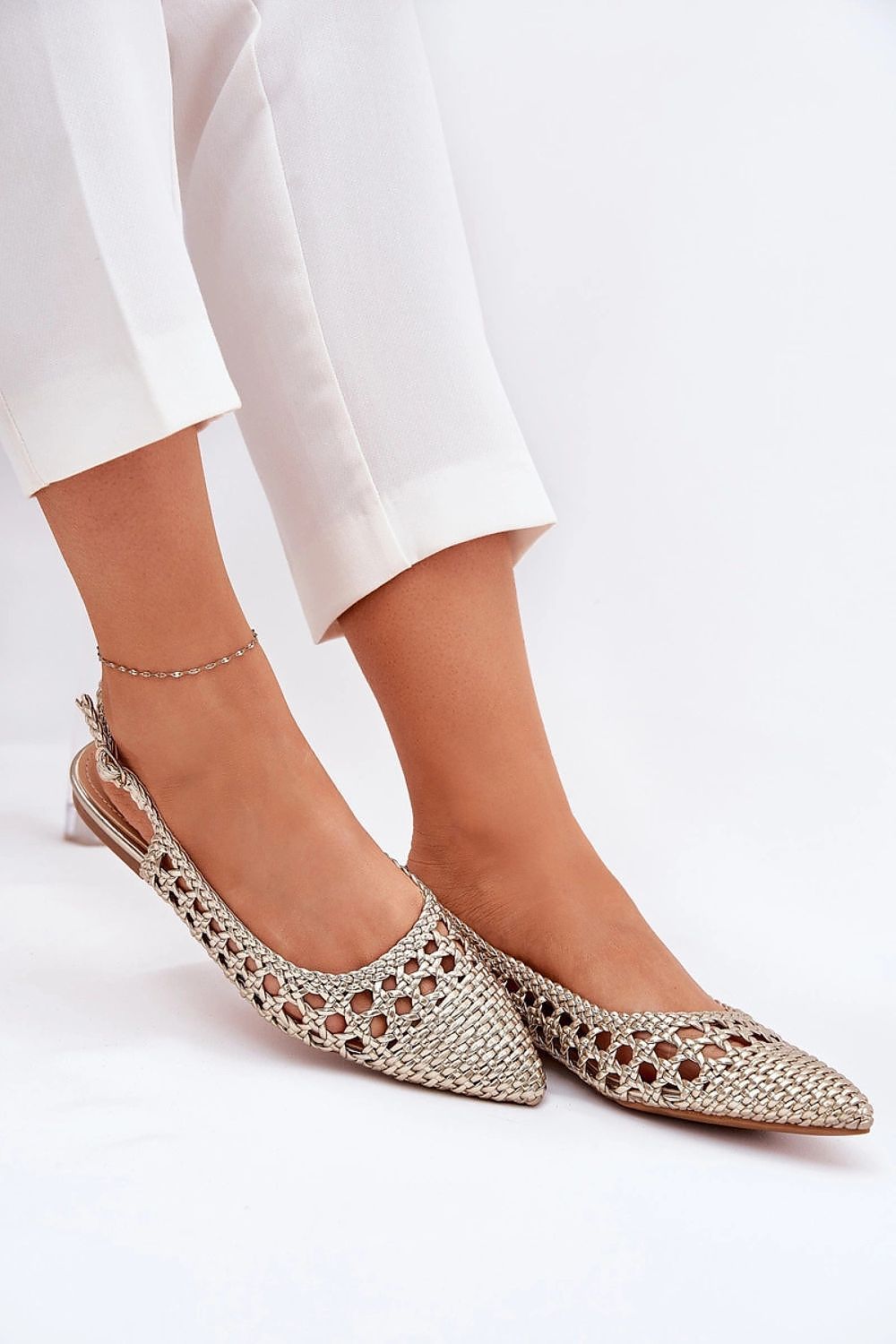Ballerina\'s model 211128 Step in style