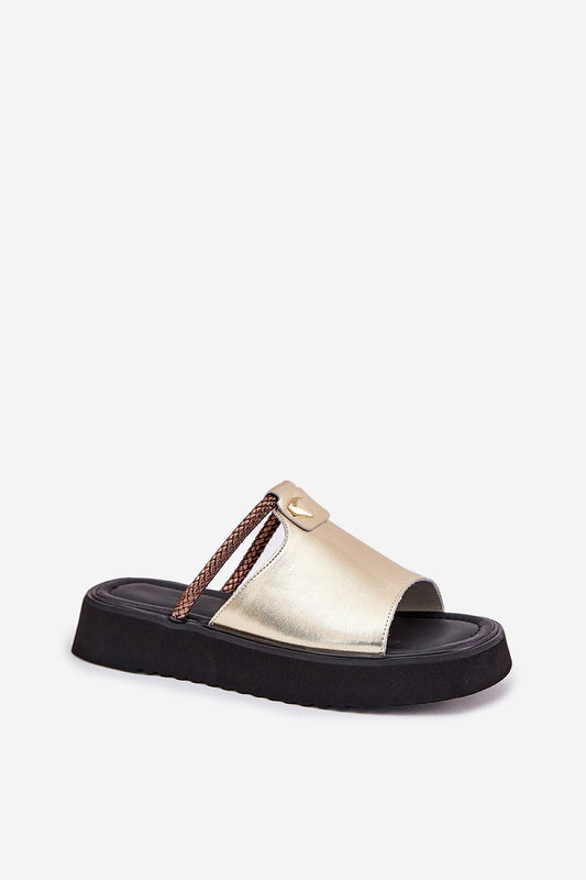 slippers model 211966 Step in style