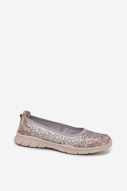 Ballerina\'s model 213899 Step in style