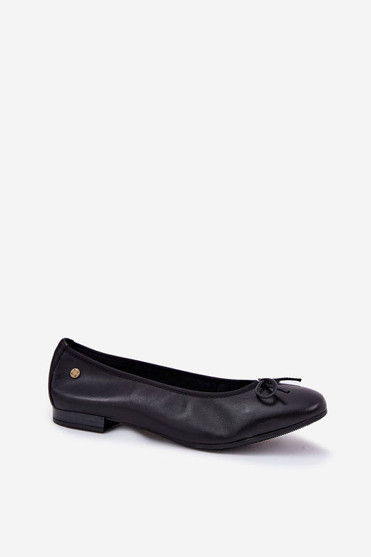 Ballerina\'s model 213904 Step in style