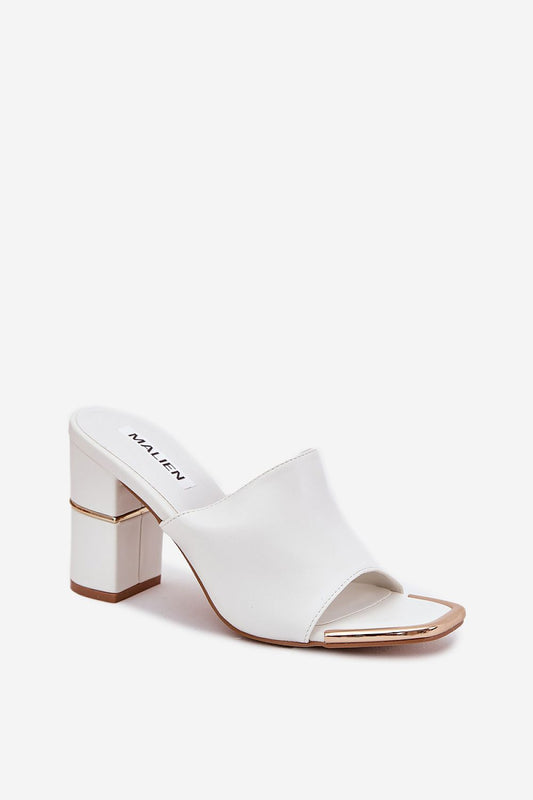 slippers model 215418 Step in style
