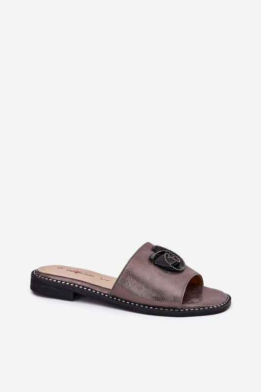 slippers model 215979 Step in style