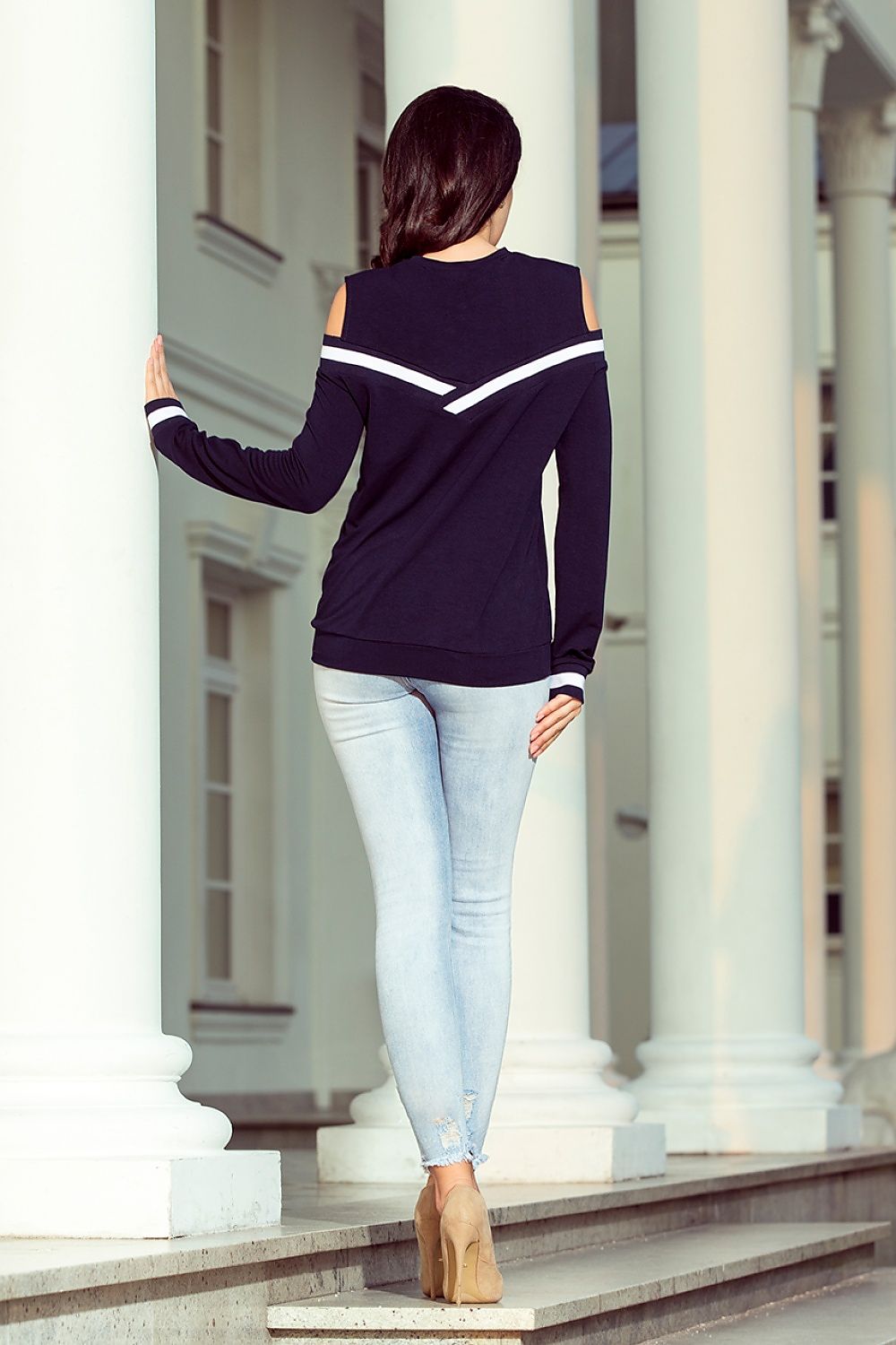 blouse model 124397 Numoco