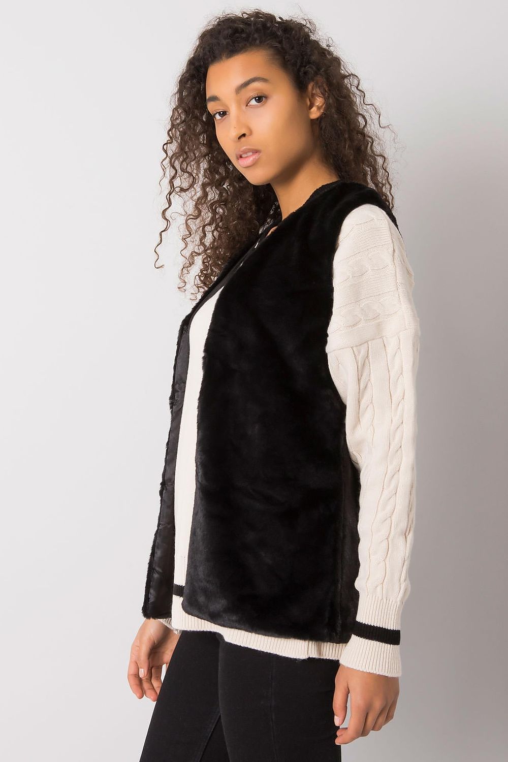 vest model 161042 Yups