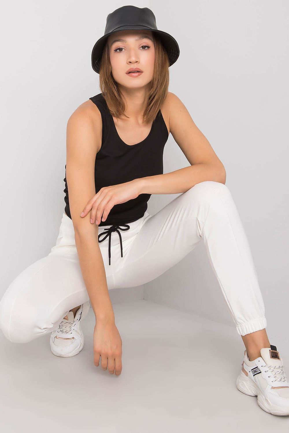 Damesbroek model 168891 Rue Paris