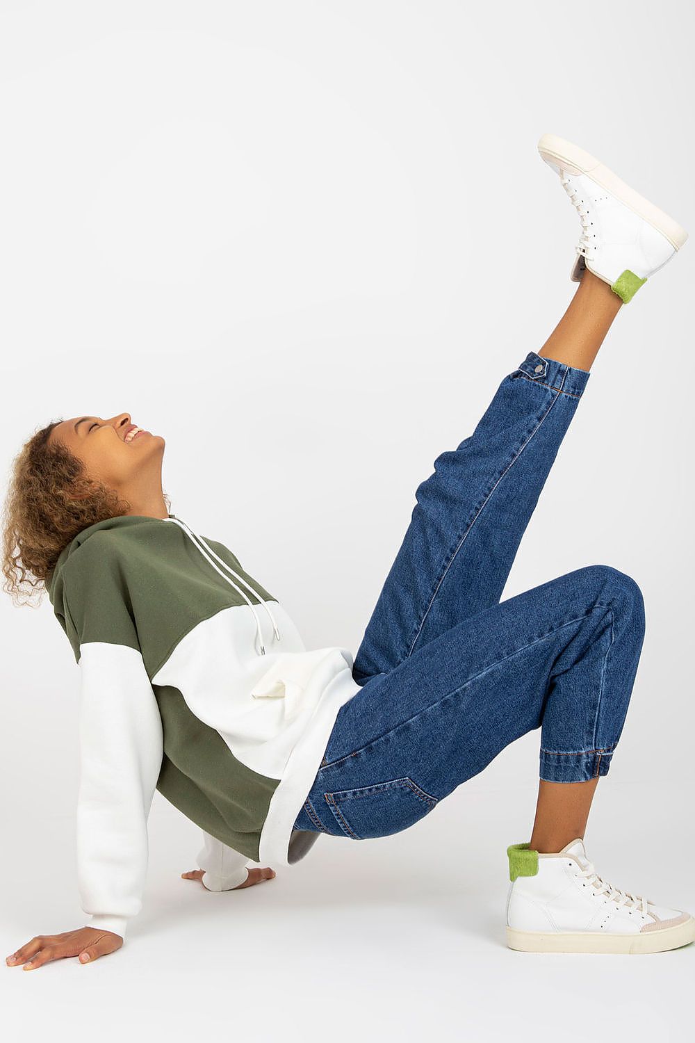 blouse model 172511 Rue Paris