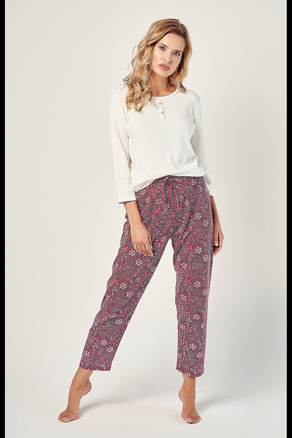 pyjama model 183023 Taro