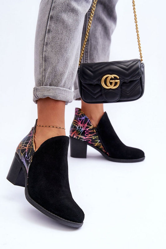 Laarsjes op sleehak model 183998 Step in style