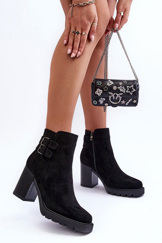 Laarsjes op sleehak model 185329 Step in style