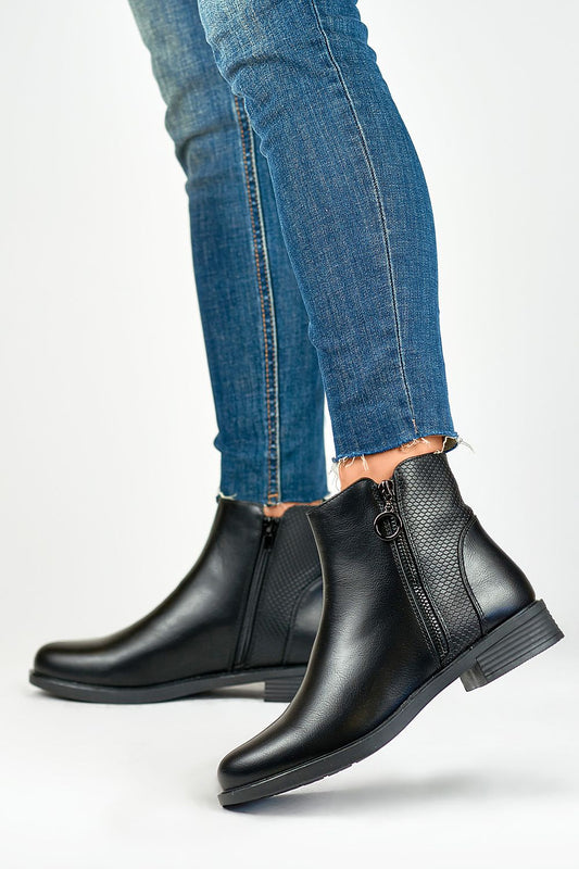 Laarsjes model 186483 PRIMO