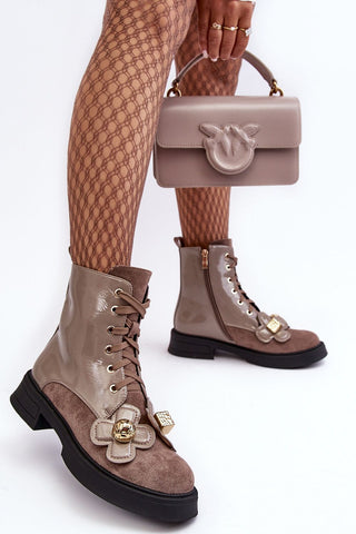  Laarsjes model 187344 Step in style 