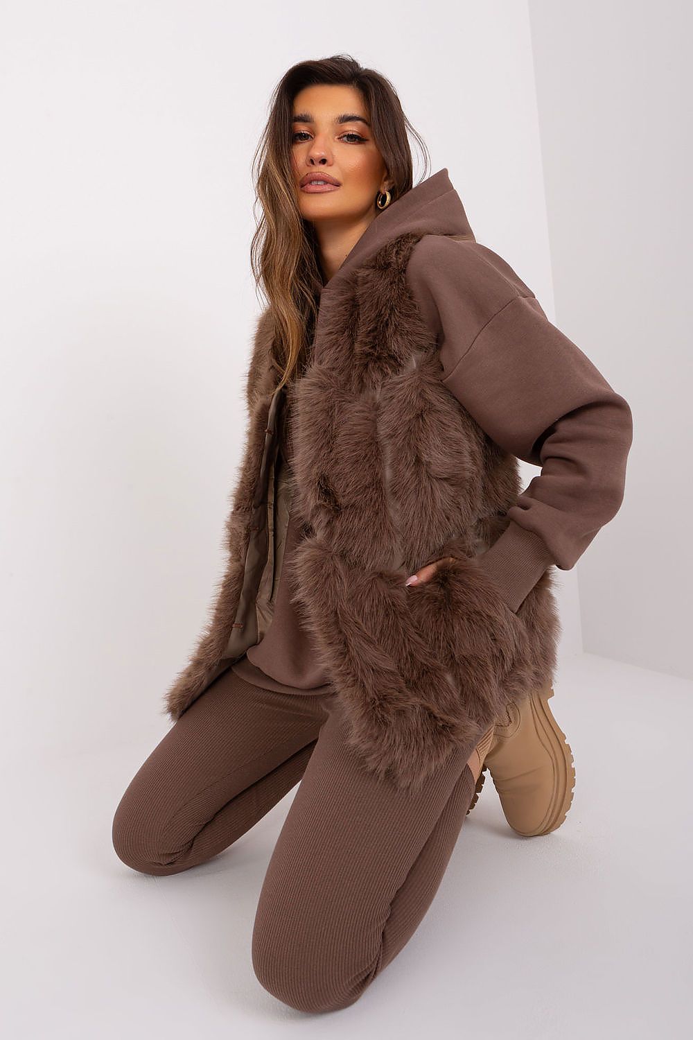  vest model 187527 AT 