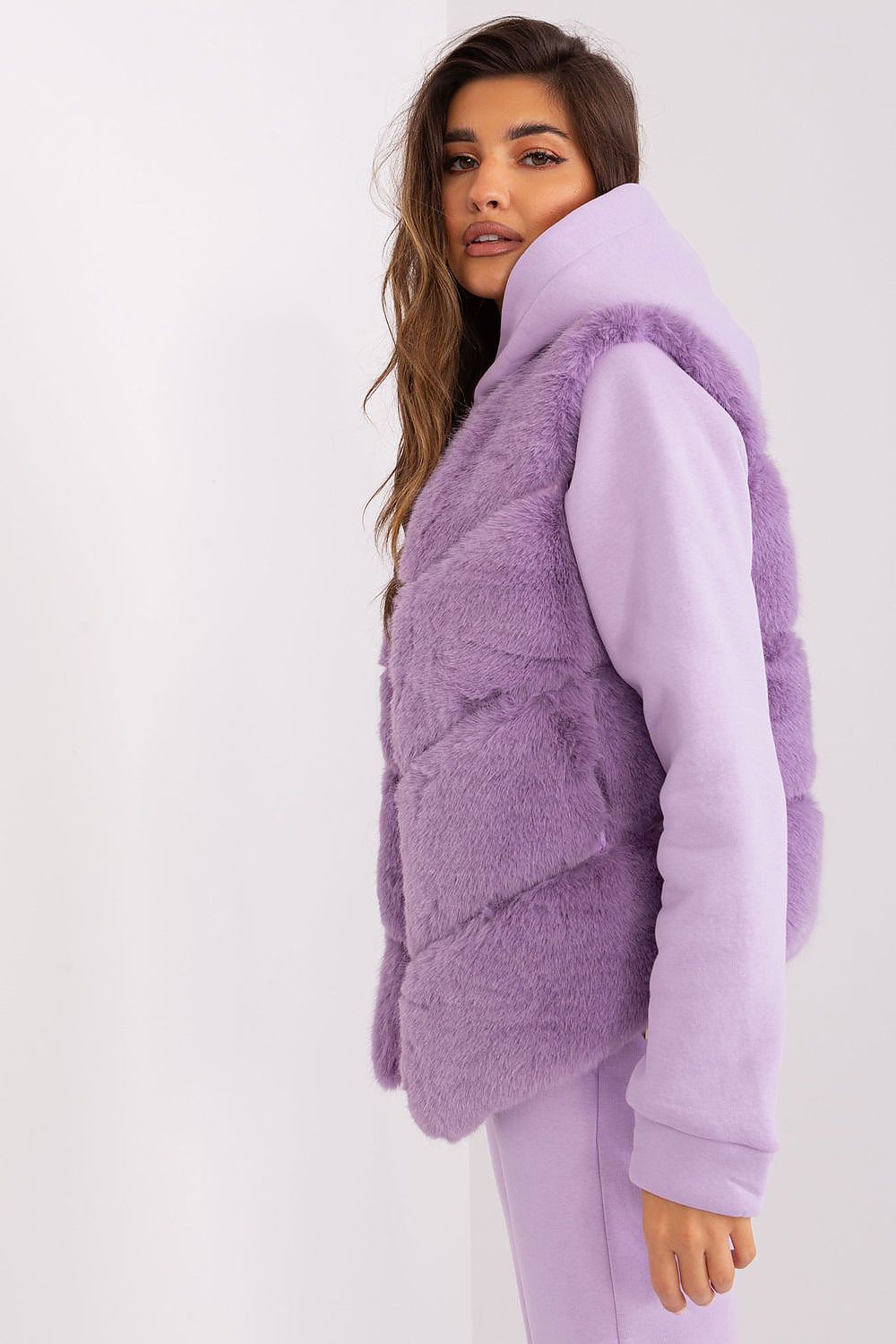  vest model 187562 AT 