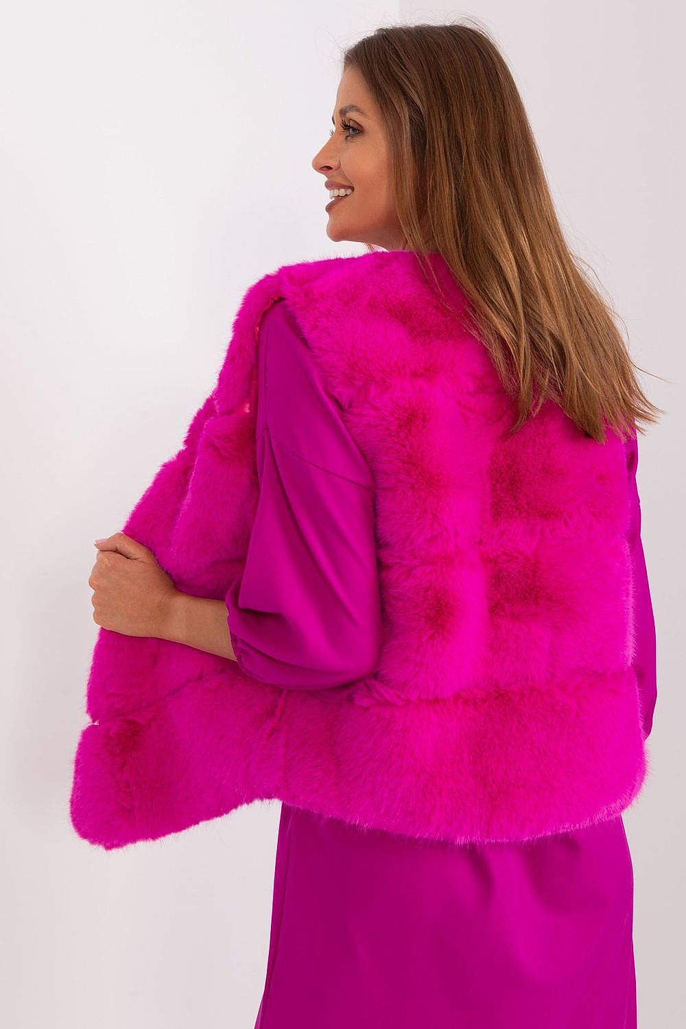  vest model 187563 AT 