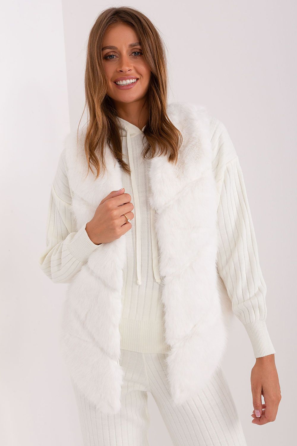  vest model 187564 AT 