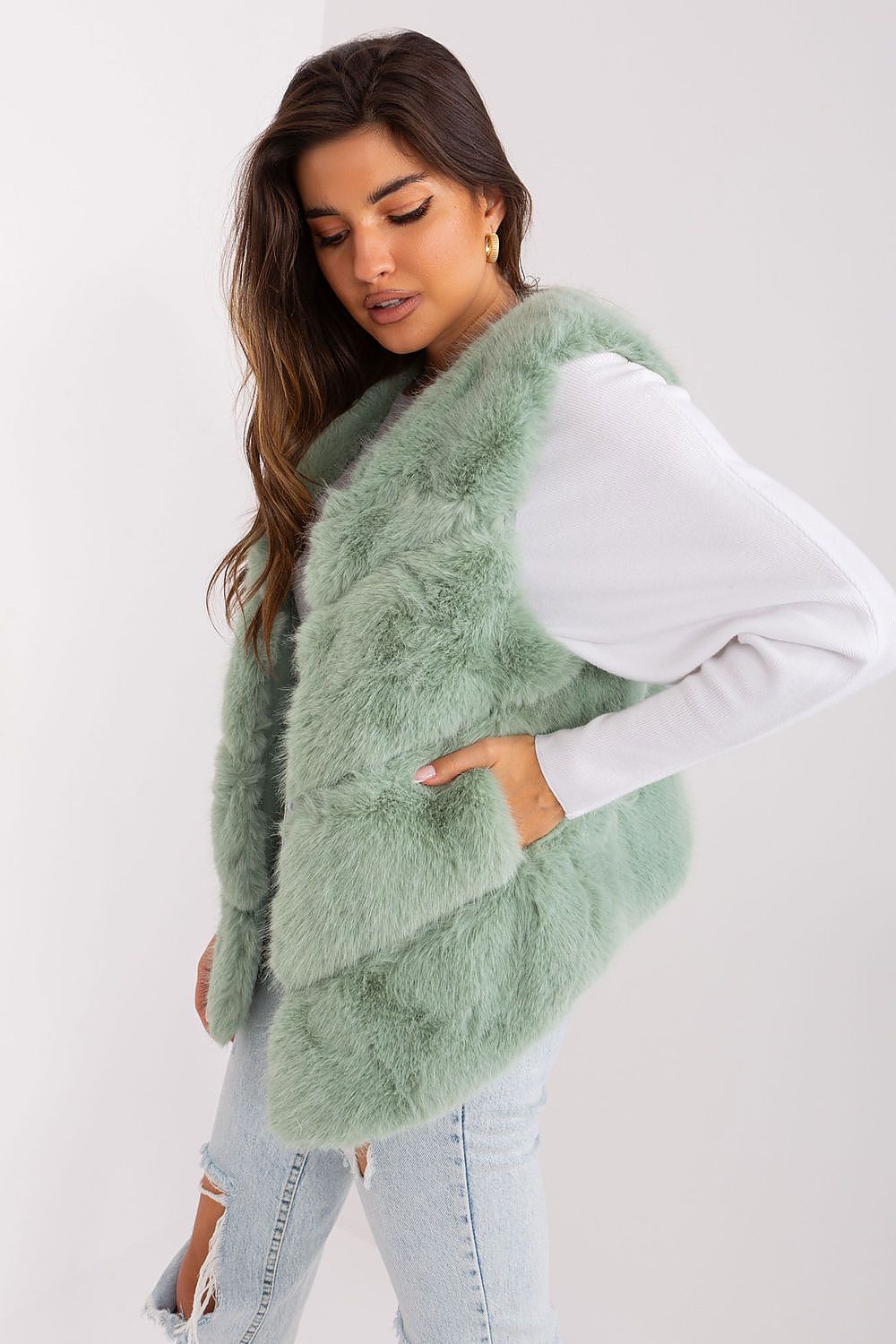  vest model 187740 AT 