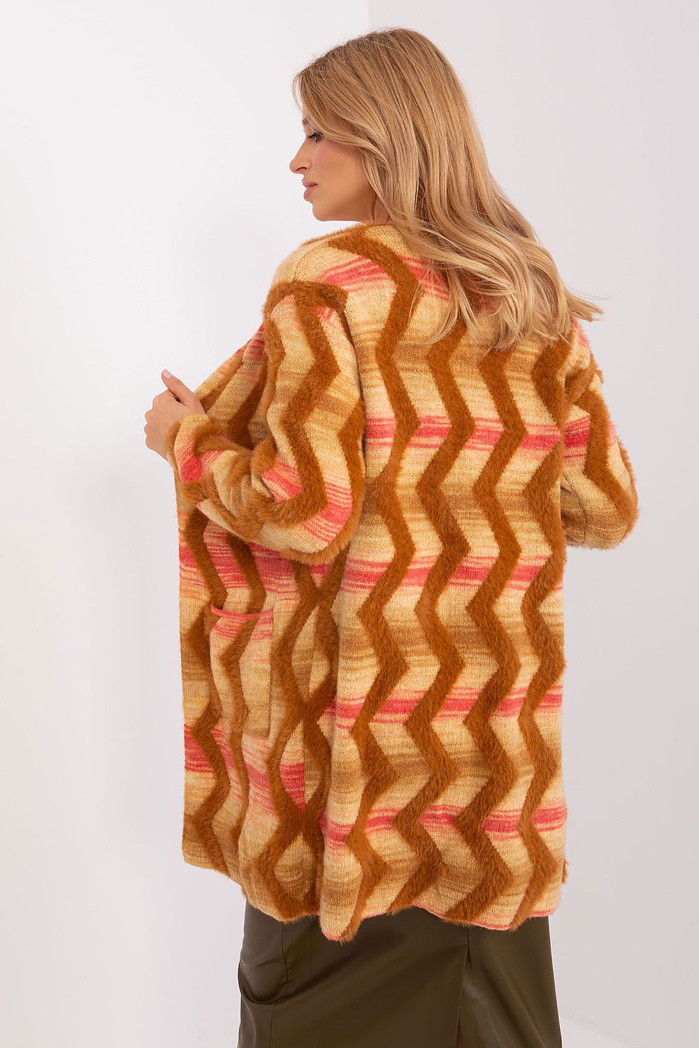  cardigan model 188850 AT 
