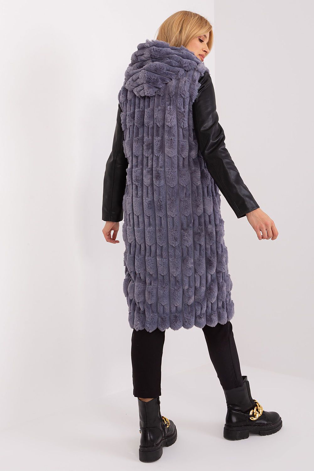  vest model 190864 AT 