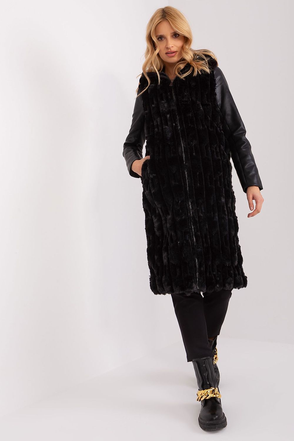  vest model 190866 AT 
