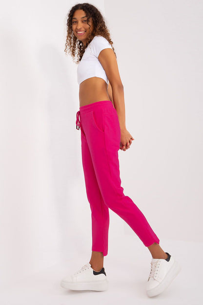  trainingsbroek model 191223 Relevance 