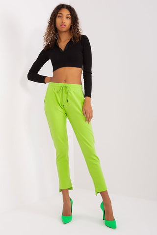  trainingsbroek model 191228 Relevance 
