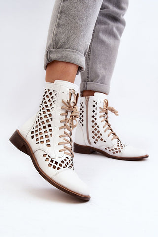  Laarsjes model 191856 Step in style 