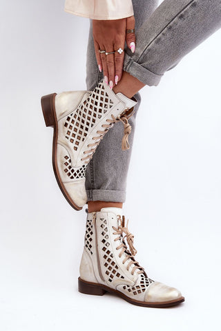  Laarsjes model 191857 Step in style 