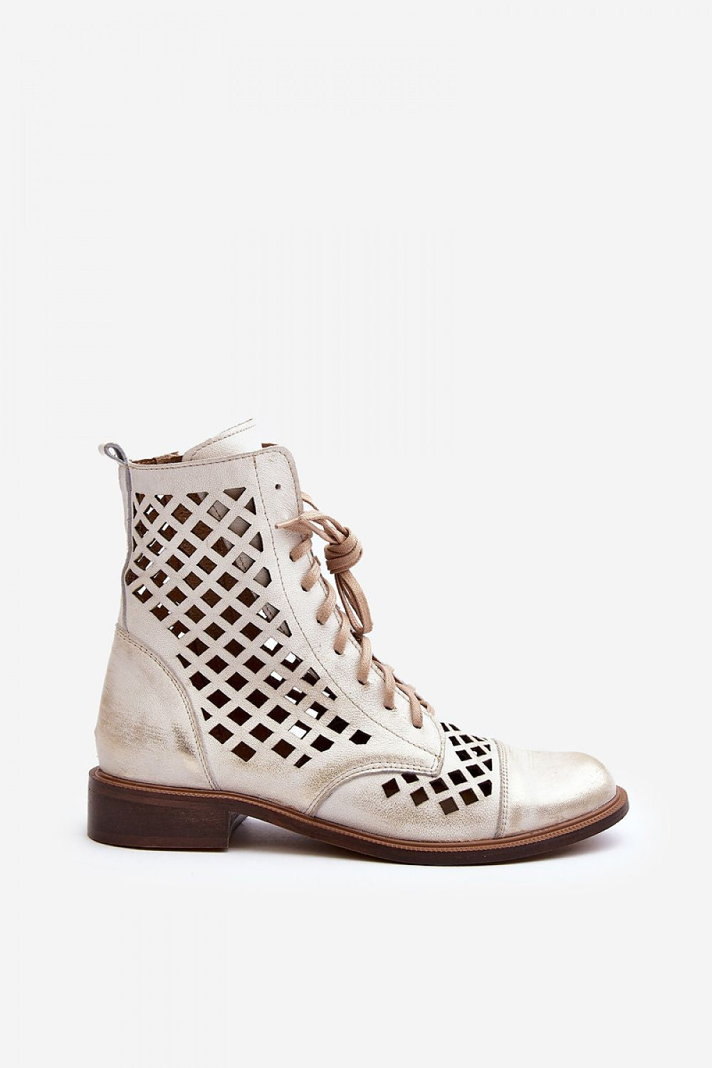  Laarsjes model 191857 Step in style 