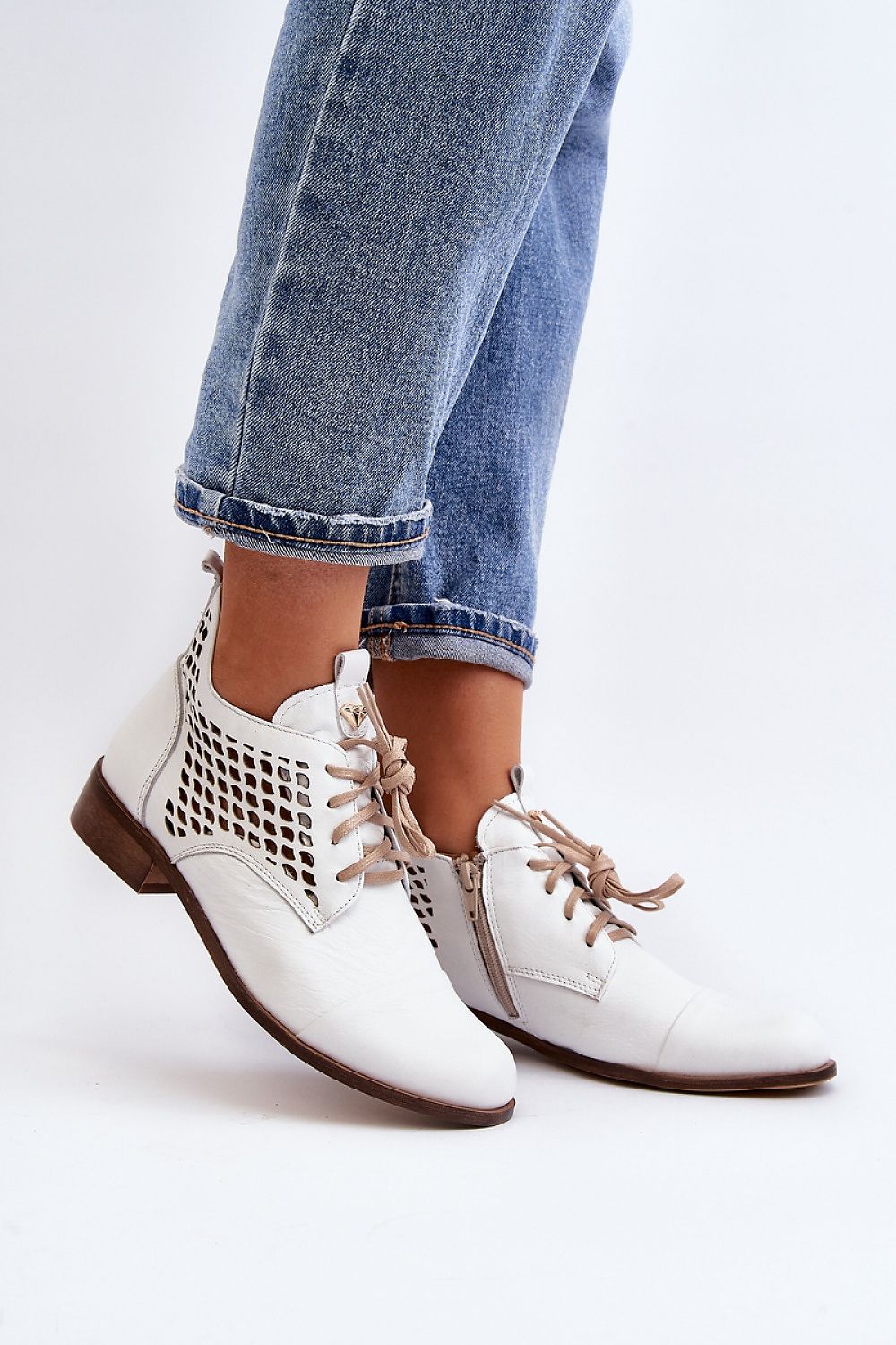  Laarsjes model 191865 Step in style 