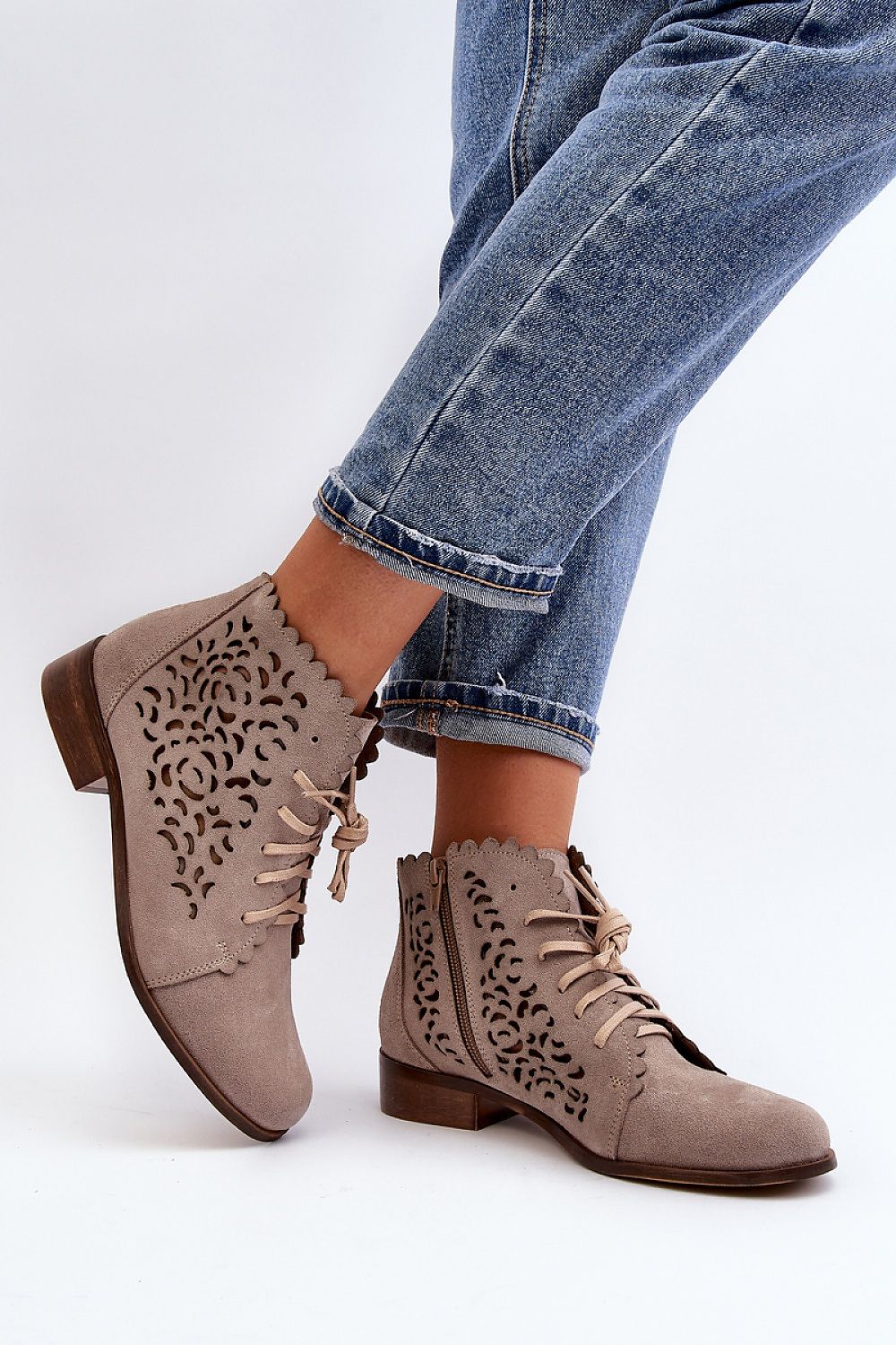  Laarsjes model 191867 Step in style 