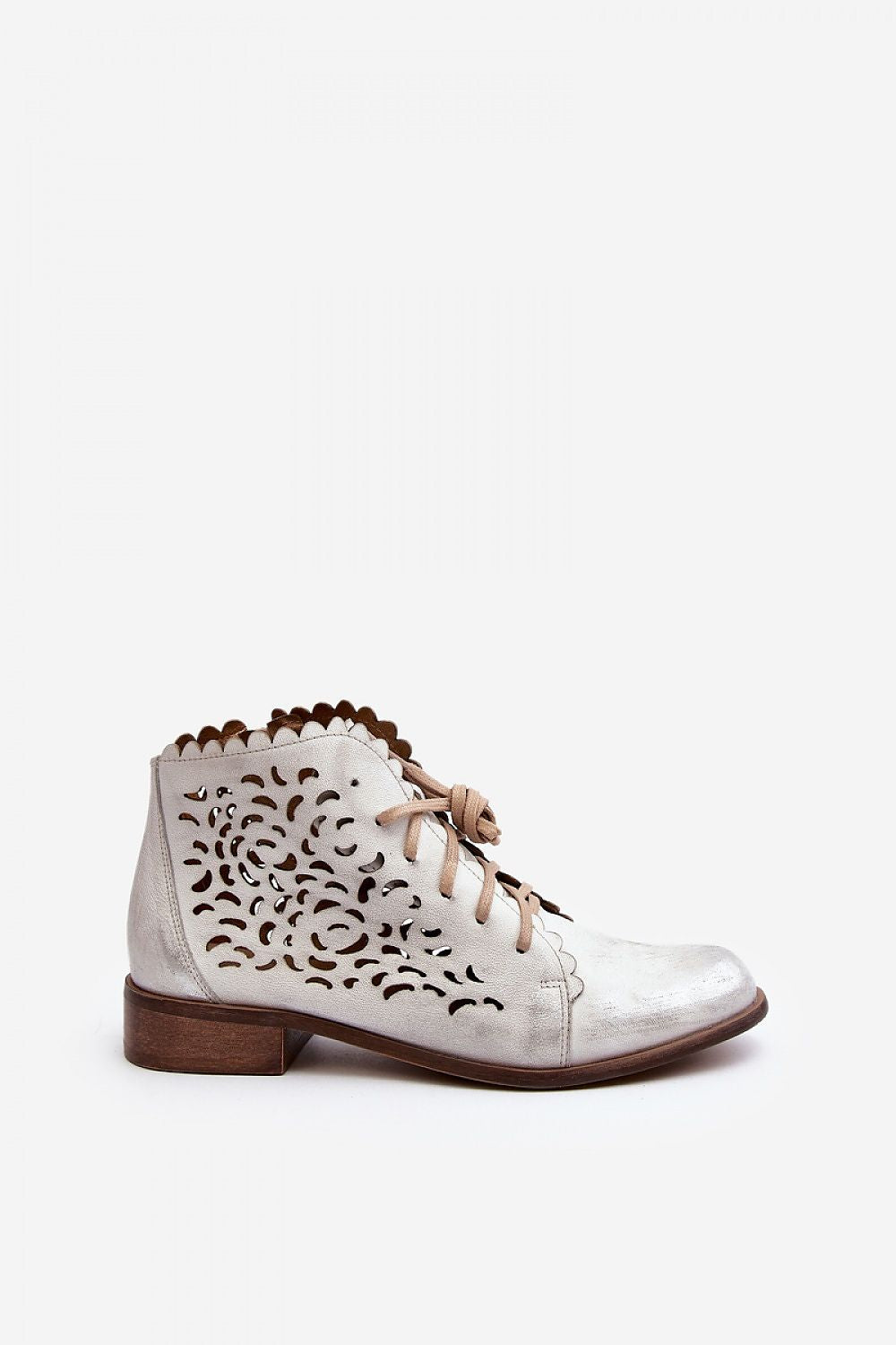  Laarsjes model 191868 Step in style 