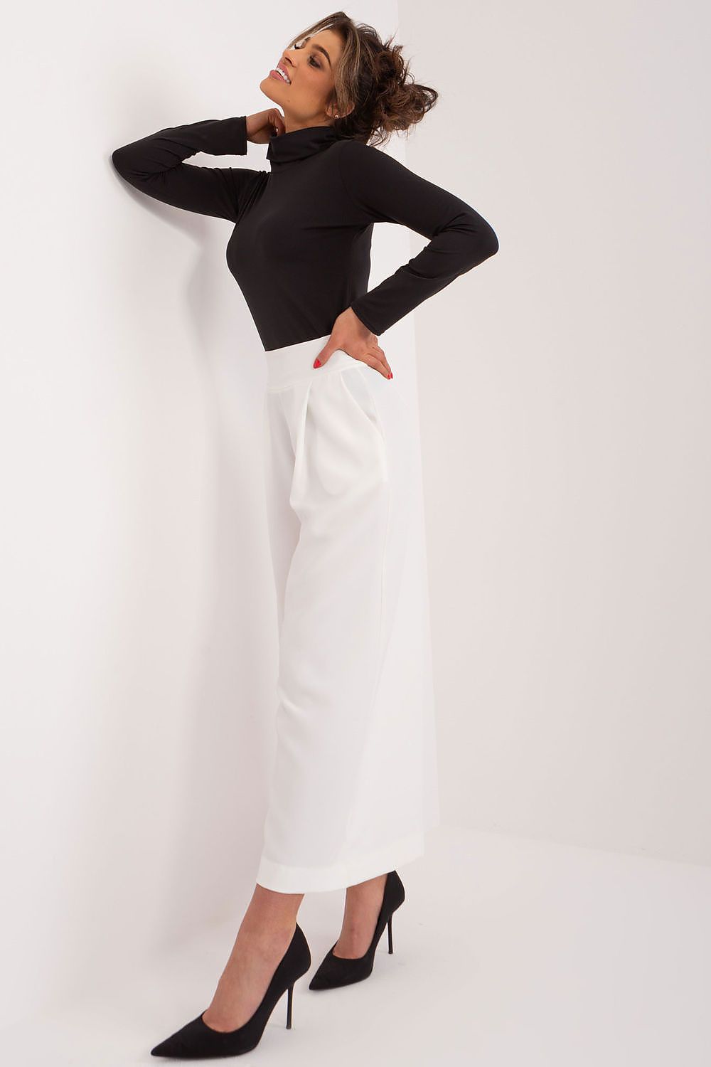  Damesbroek model 192505 Italy Moda 