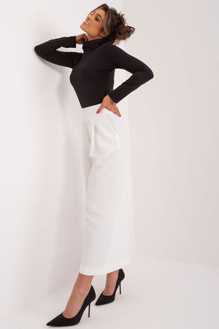  Damesbroek model 192505 Italy Moda 