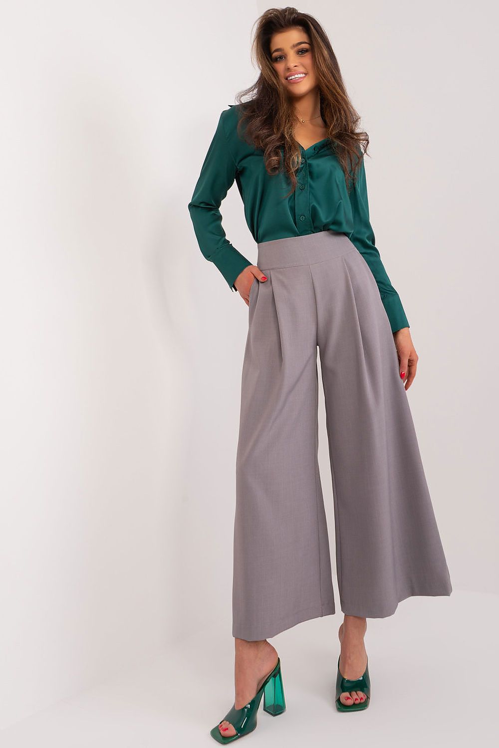  Damesbroek model 192506 Italy Moda 