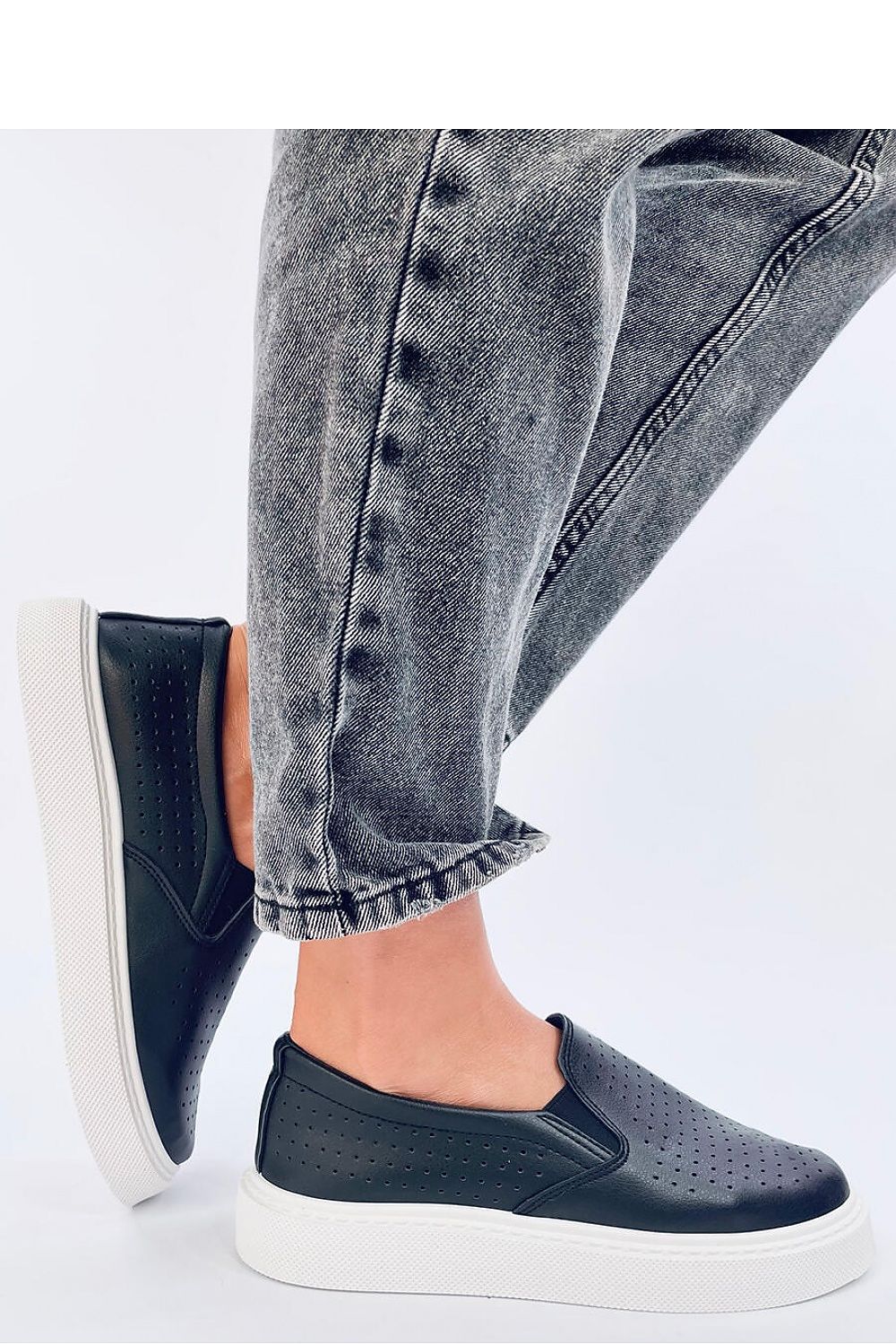  Slip on sneakers model 192608 Inello 