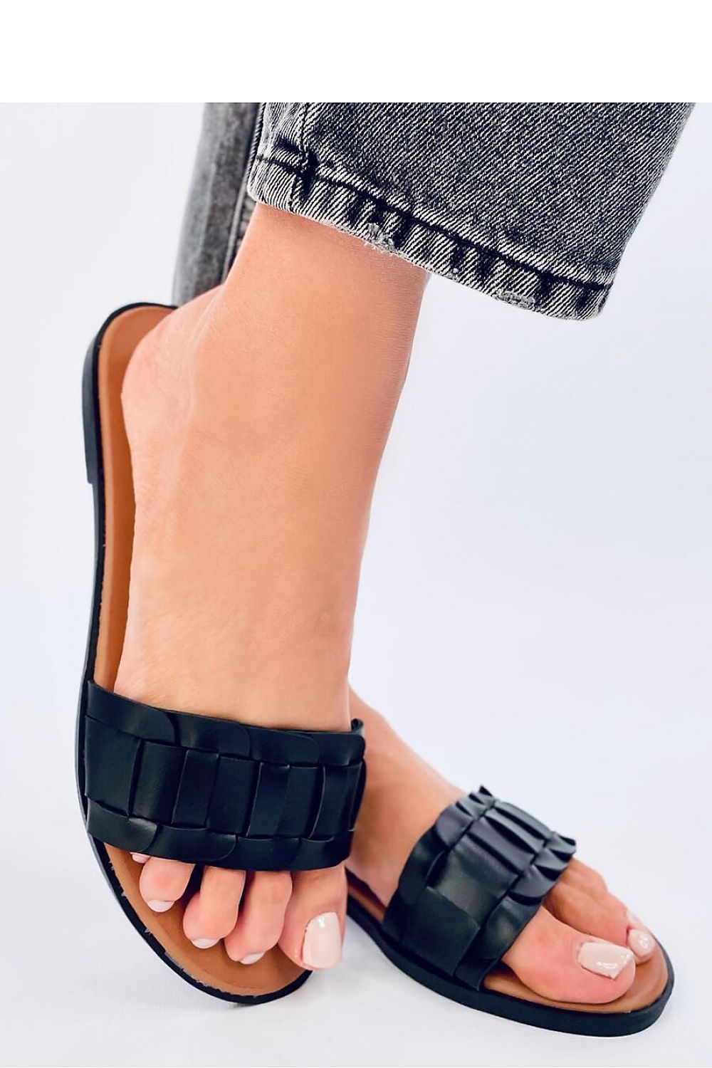  slippers model 192632 Inello 