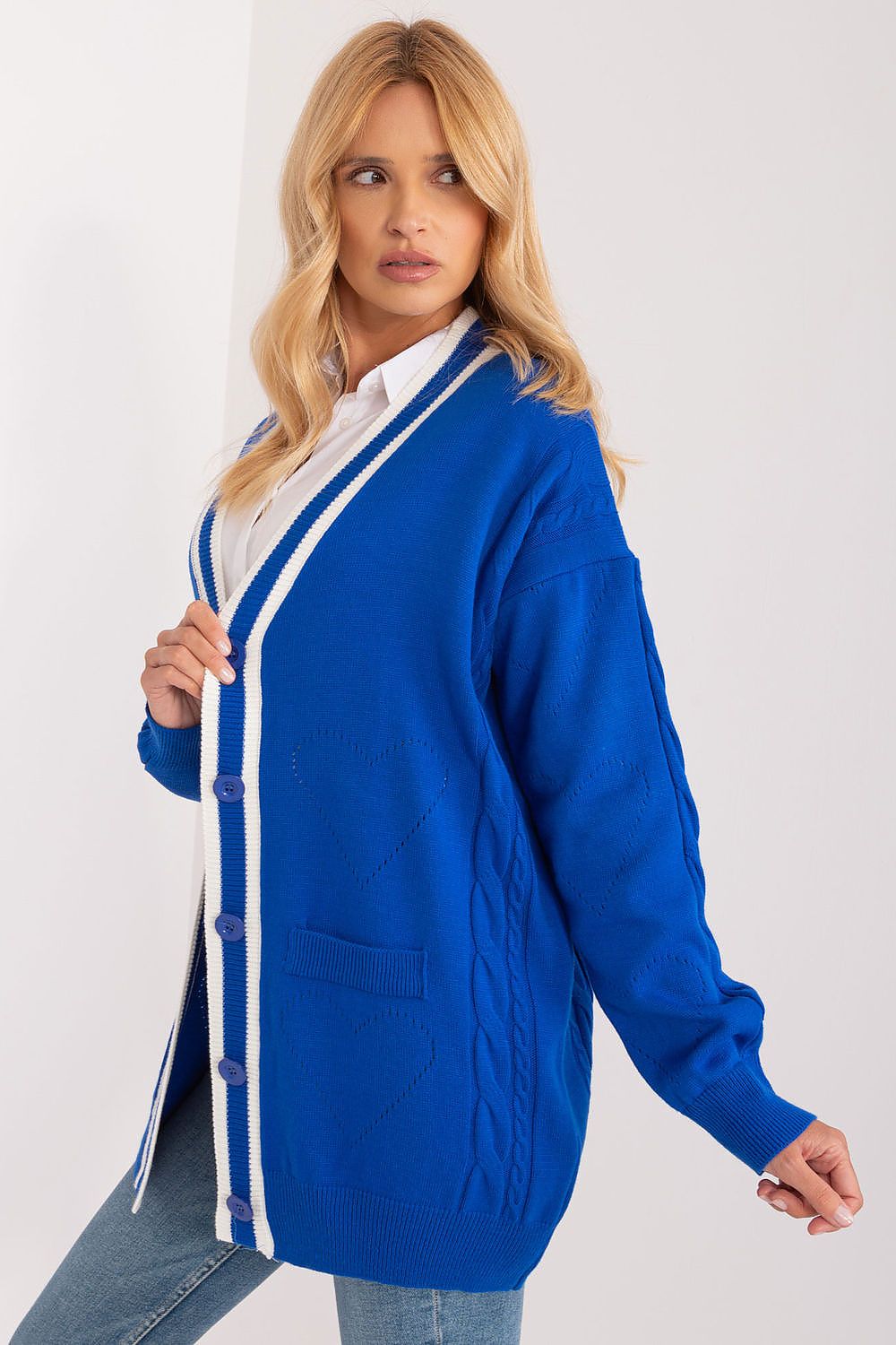 cardigan model 192700 Badu 