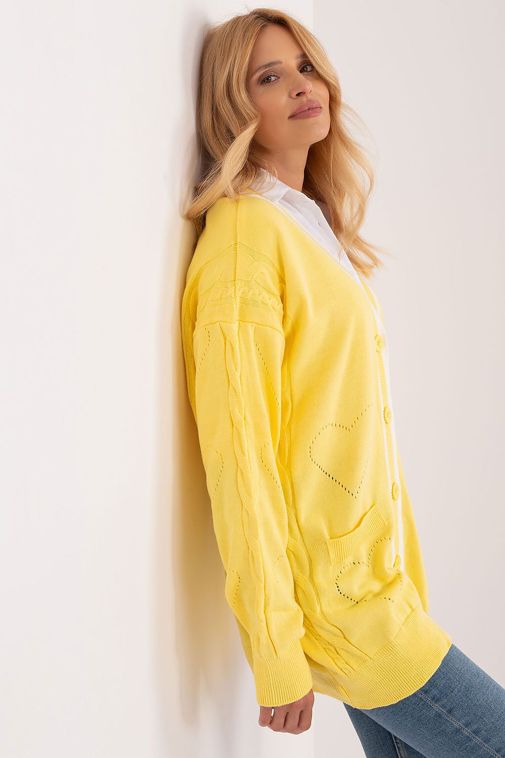  cardigan model 192704 Badu 