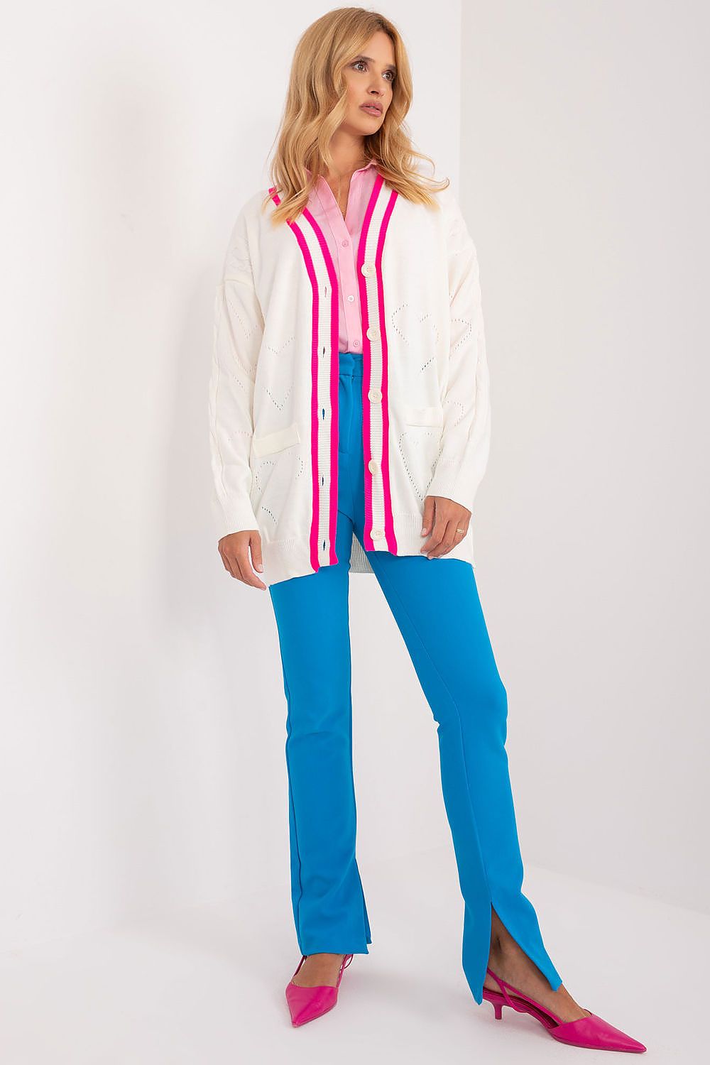  cardigan model 192705 Badu 