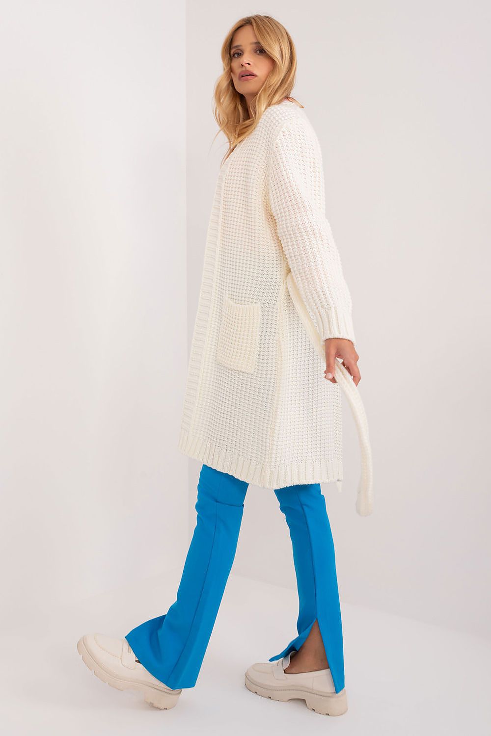  cardigan model 192716 Badu 