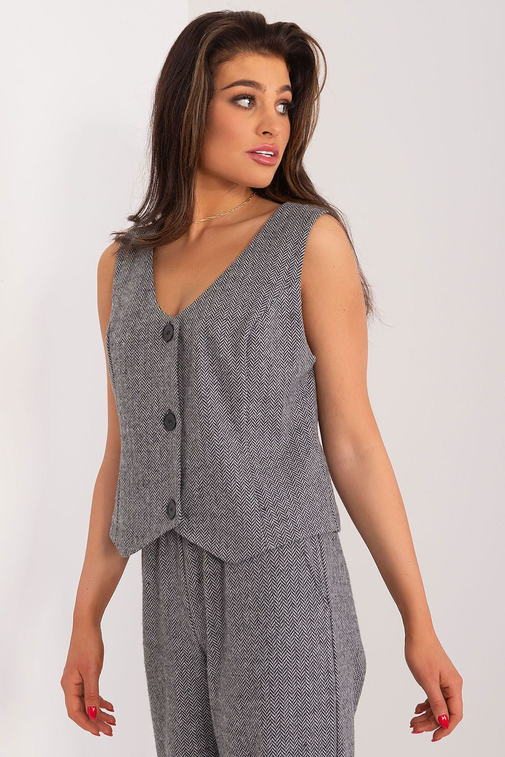  vest model 193052 Lakerta 