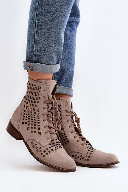  Laarsjes model 193146 Step in style 