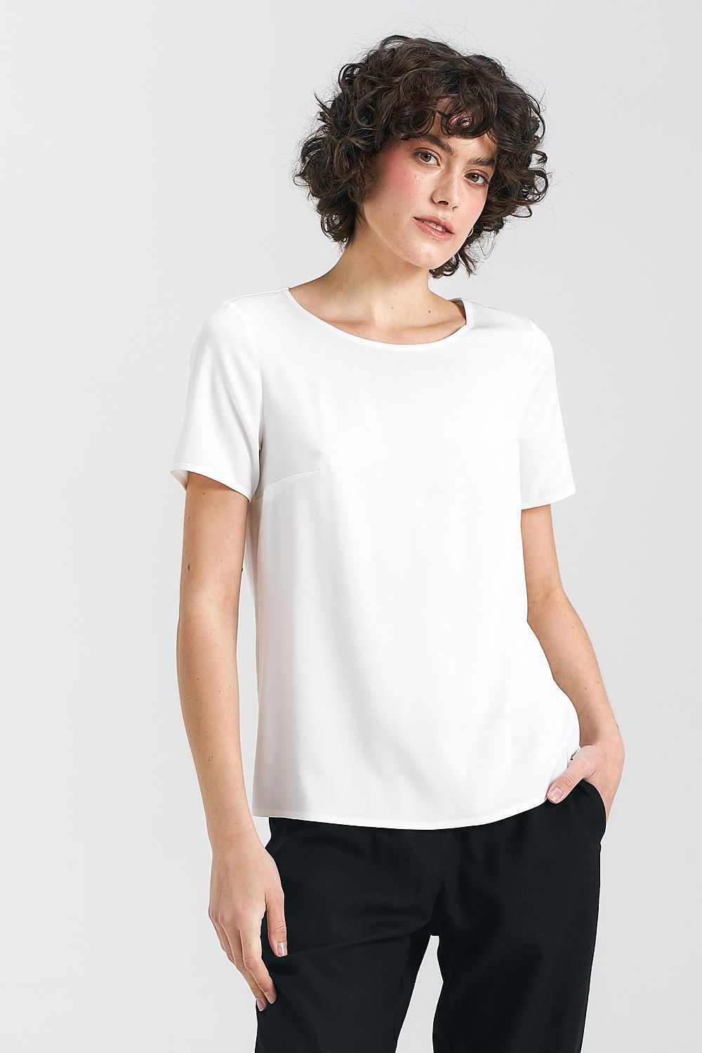  blouse model 193806 Nife 